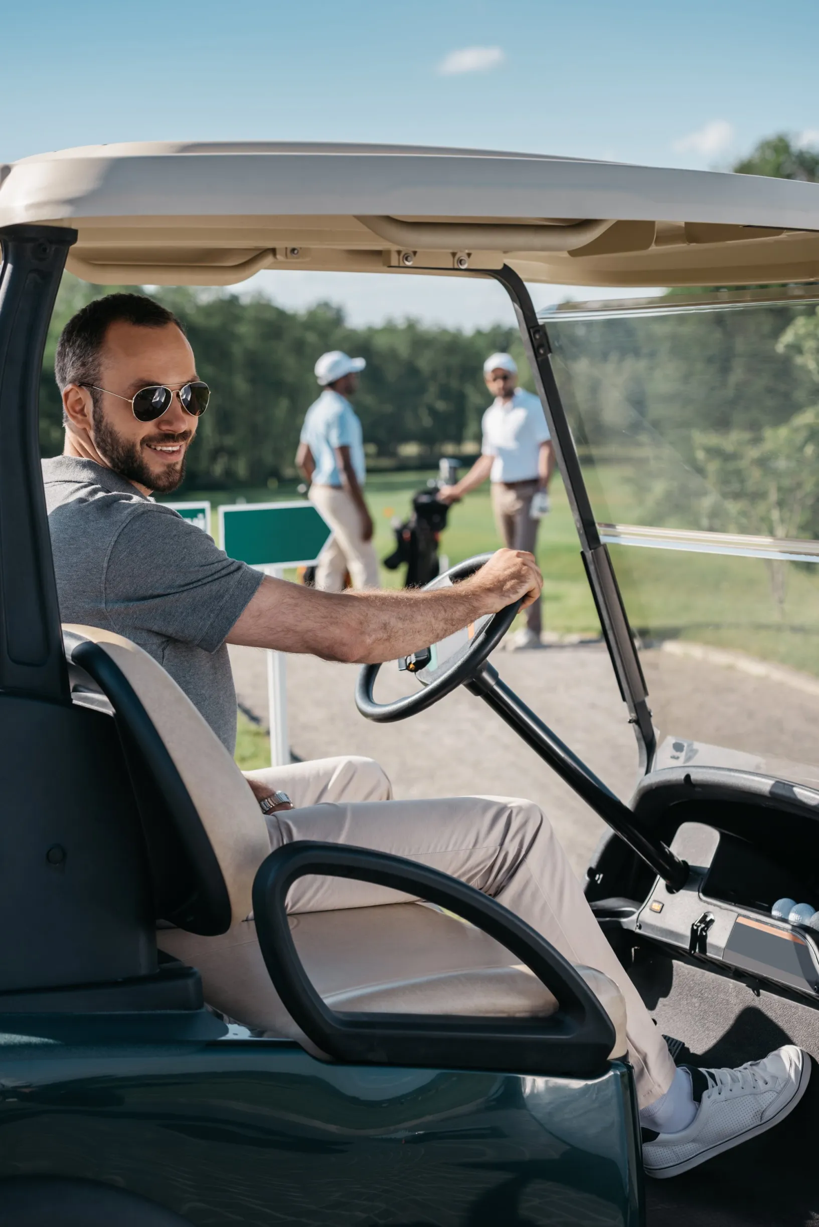 chef-entreprise-voiturette-golf